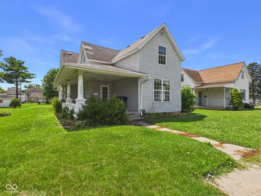 1303 S F Street, Elwood, IN 46036 - #2