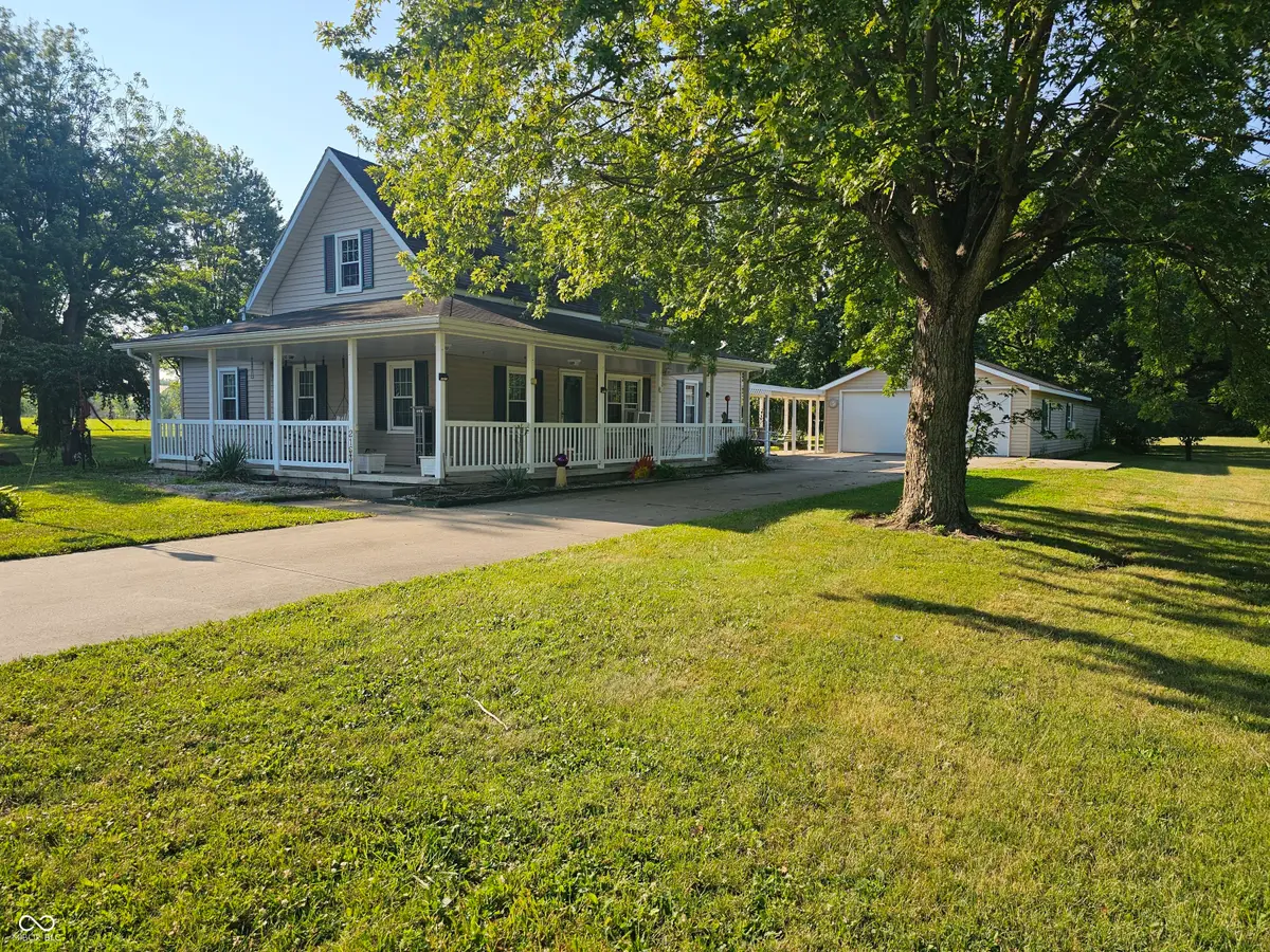 2163 E 1700 Road N, Summitville, IN 46070 - #1