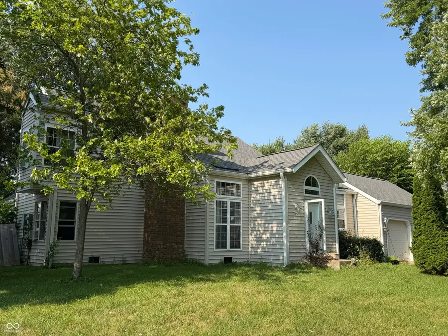 5586 W Beechwood Lane, New Palestine, IN 46163 - #2