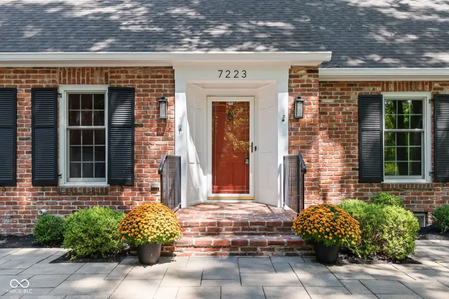 7223 Whitehall Drive, Indianapolis, IN 46256 - #2
