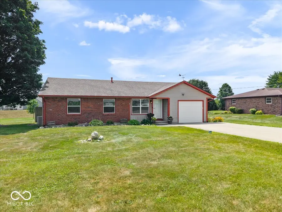 1187 E New Road, Greenfield, IN 46140 - #2