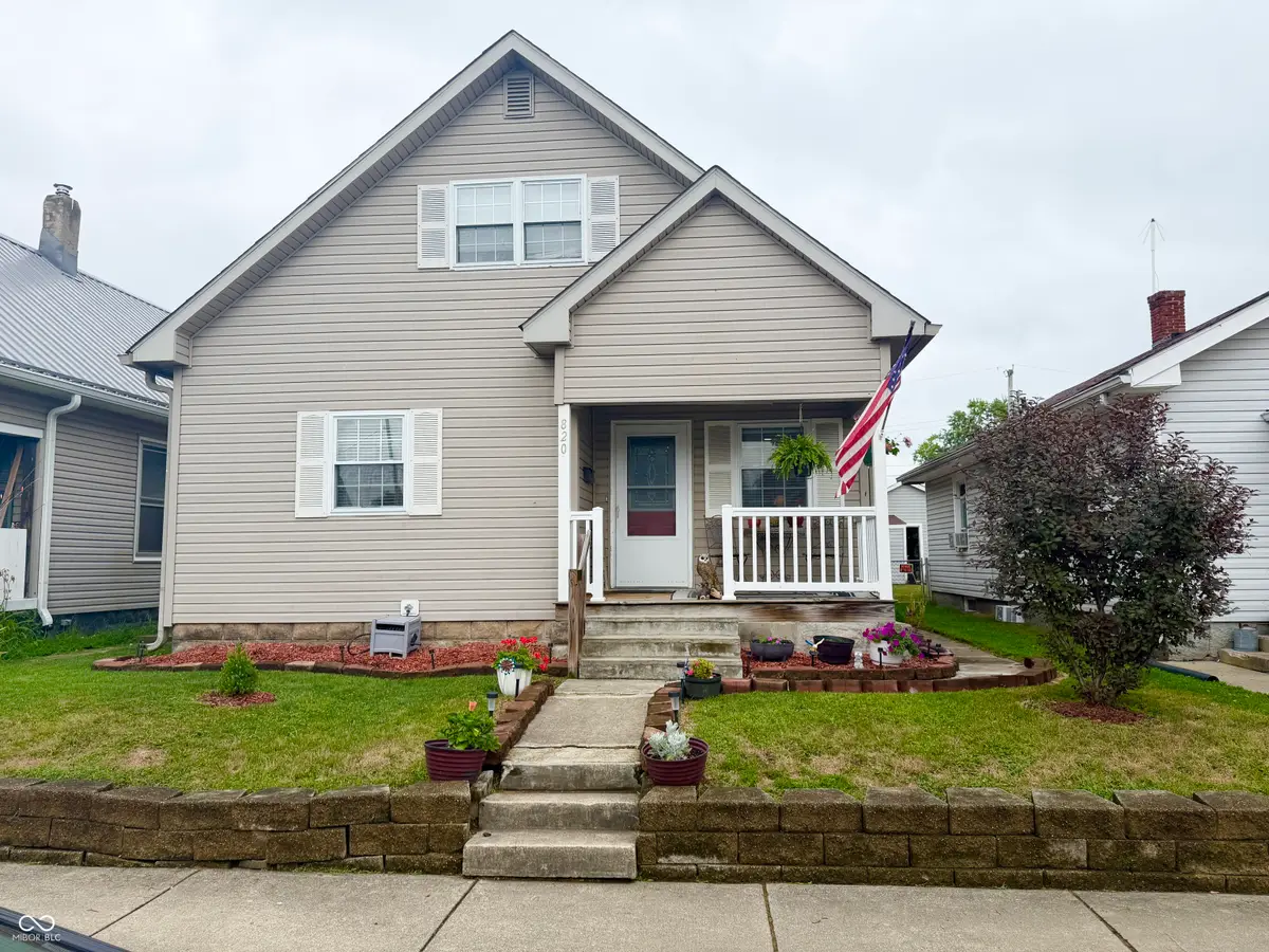 820 Blanchard Street, Shelbyville, IN 46176 - #1