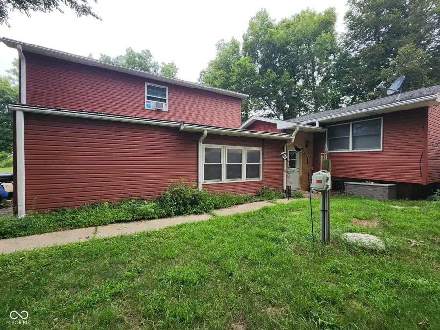 7101 E Washburn Drive, Monticello, IN 47960 - #3