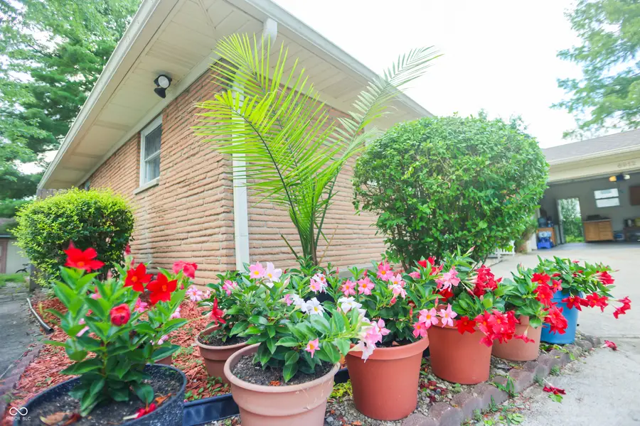 6912 S New Jersey Street, Indianapolis, IN 46227 - #2