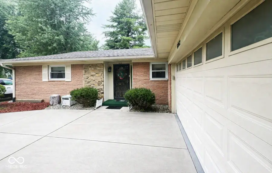 6912 S New Jersey Street, Indianapolis, IN 46227 - #3