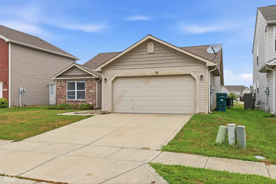 10182 Morning Light Drive, Avon, IN 46123 - #3