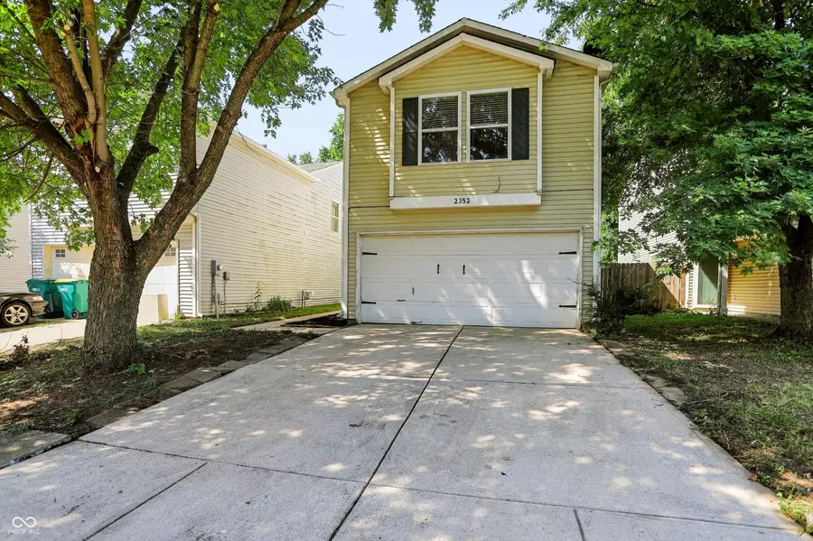 2352 Collins Way, Greenfield, IN 46140 - #2