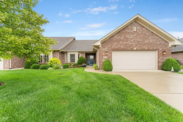 3971 Melbourne Drive, Columbus, IN 47203