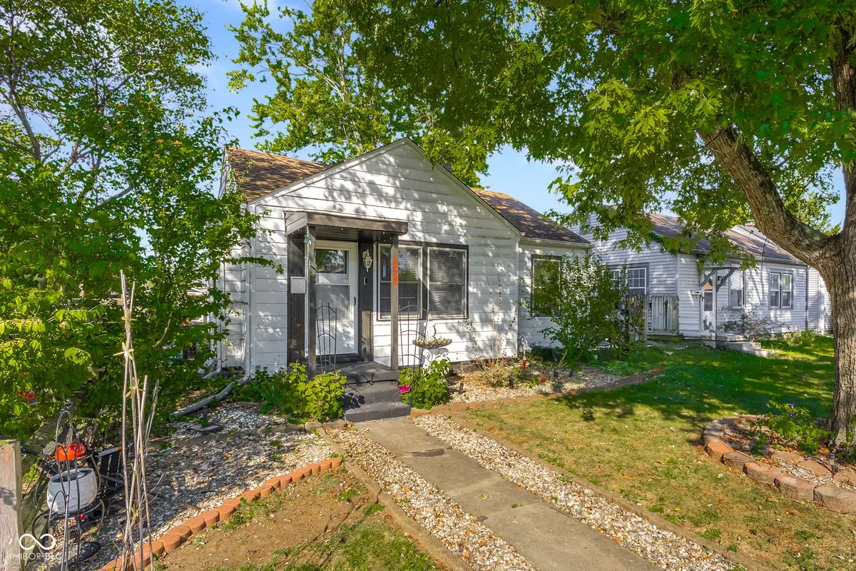 2220 Union Street, Columbus, IN 47201 - #1