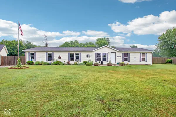 7635 Meadowview Lane, Martinsville, IN 46151