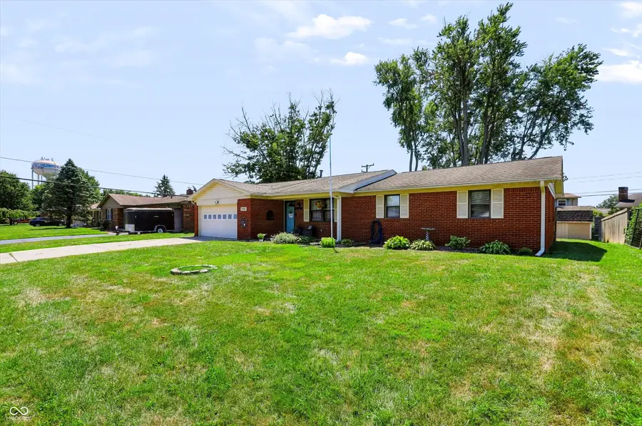 5135 Magnolia Drive, Columbus, IN 47203 - #2