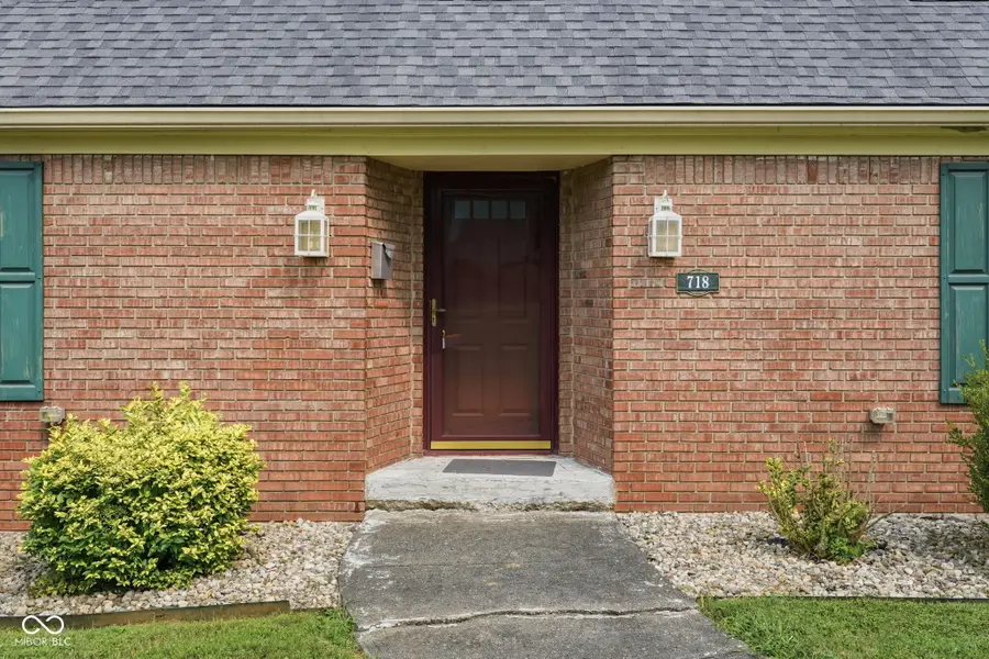718 Highridge Avenue, Greencastle, IN 46135 - #2