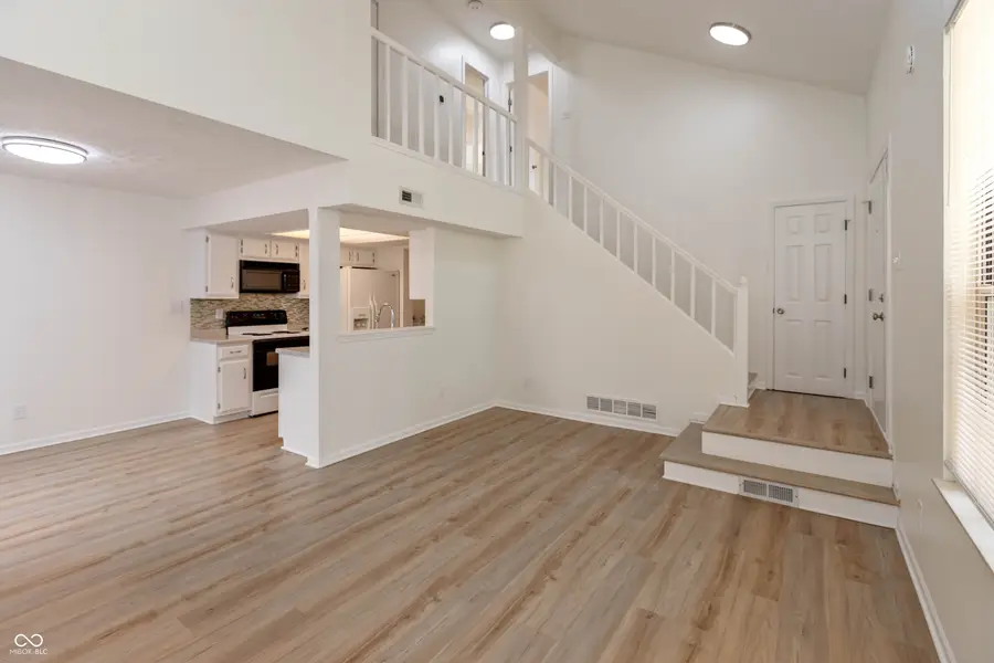 6426 Bayside South Drive, Indianapolis, IN 46250 - #3