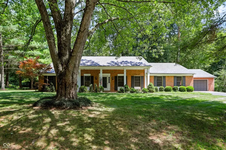 361 S Sussex Place, Columbus, IN 47201 - #3