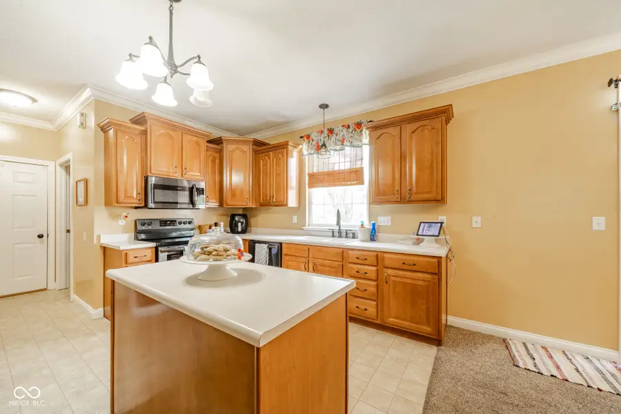 2700 W Ashbrook Lane, Muncie, IN 47304 - #3