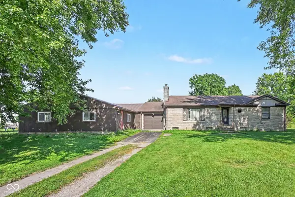 211 N Troutman Street, Kewanna, IN 46939
