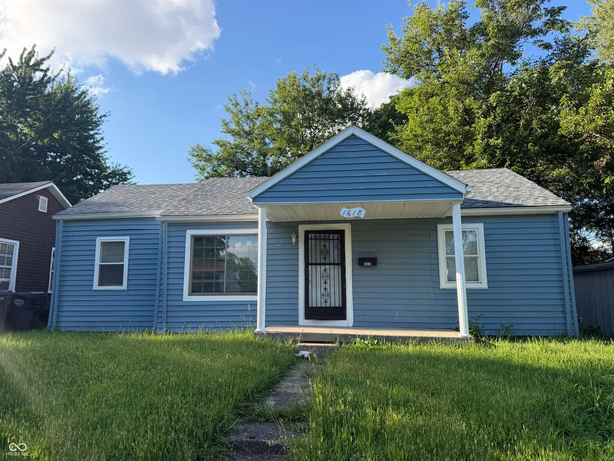 1618 W 17th Street, Anderson, IN 46016 - #1