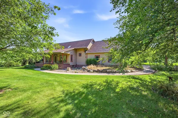 7480 S 250 E, Markleville, IN 46056