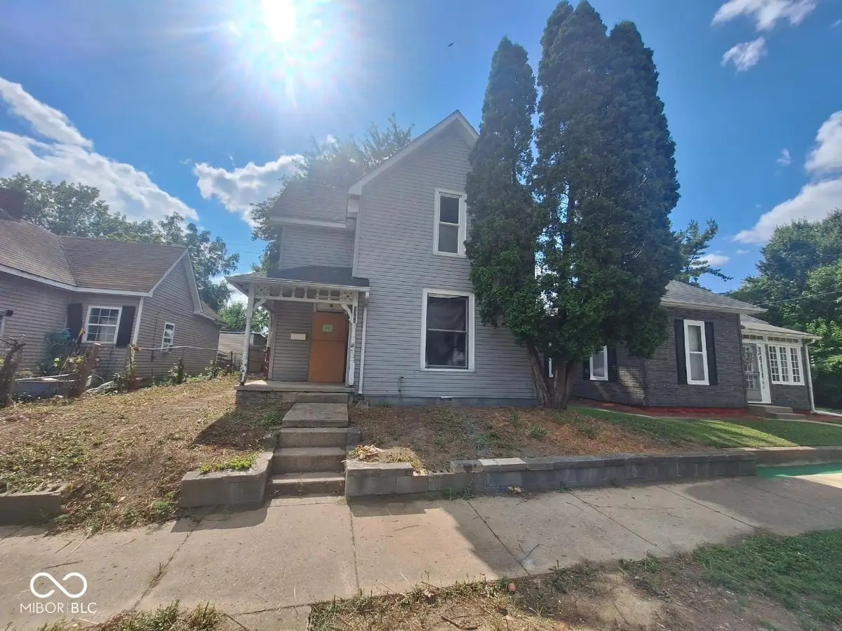2209 E Lynn Street, Anderson, IN 46016 - #1