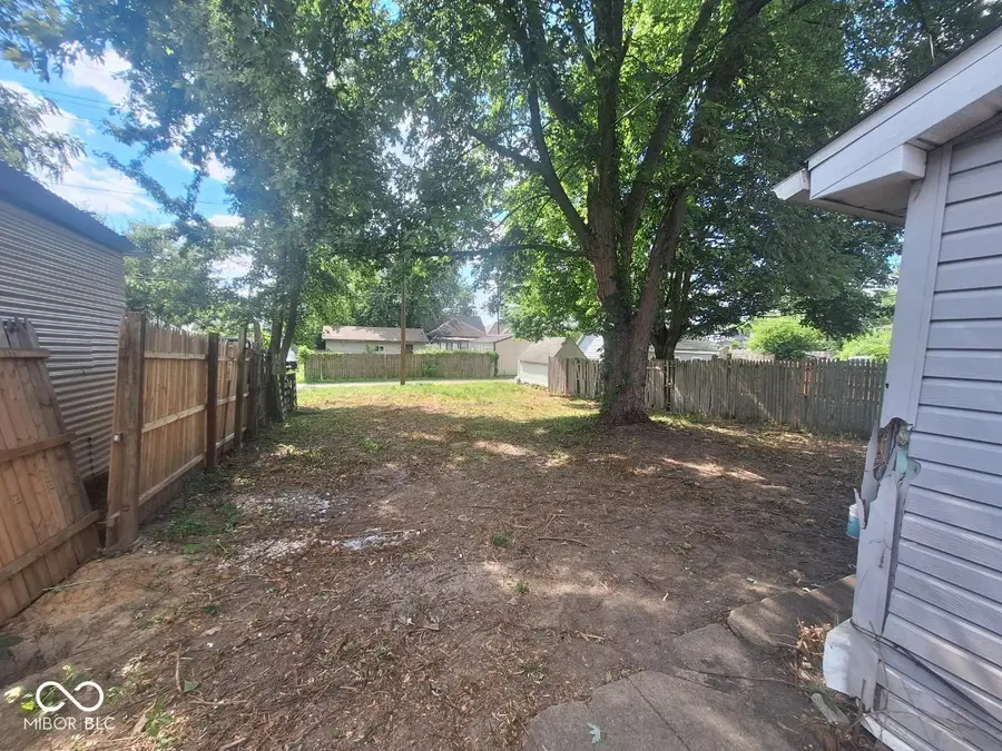 2209 E Lynn Street, Anderson, IN 46016 - #2