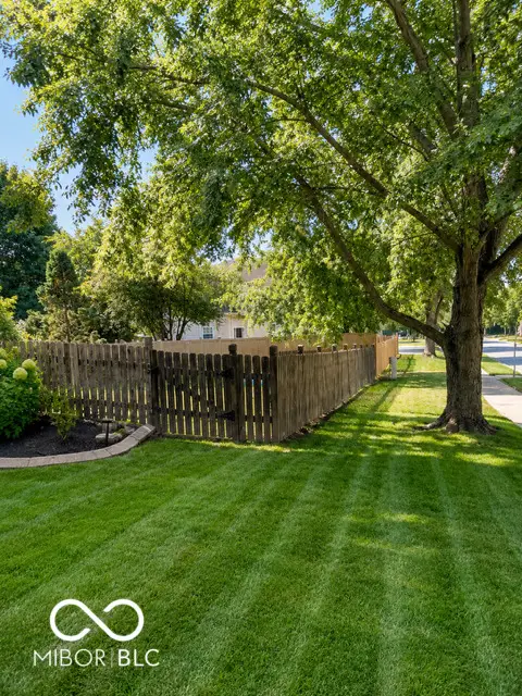 10377 Bicknell Circle, Fishers, IN 46038 - #3