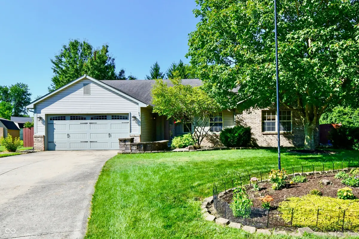 391 Longfellow Court, Greenfield, IN 46140 - #1