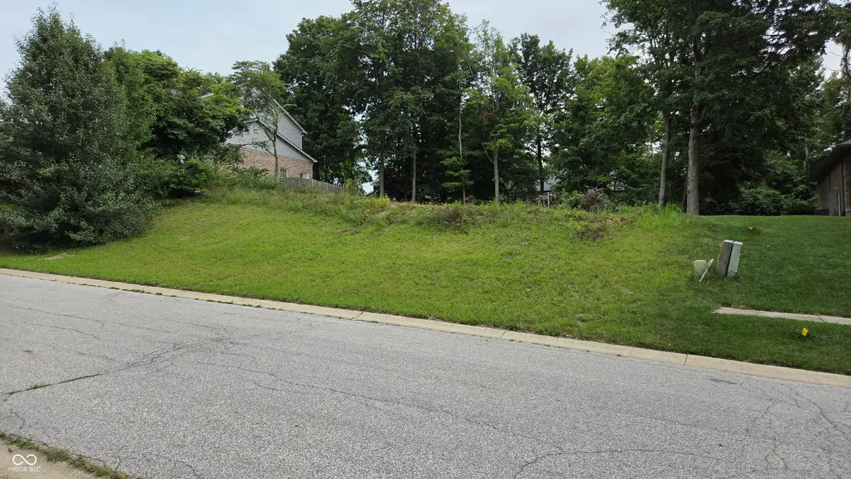 925 Classon Lane, Beech Grove, IN 46107 - #1