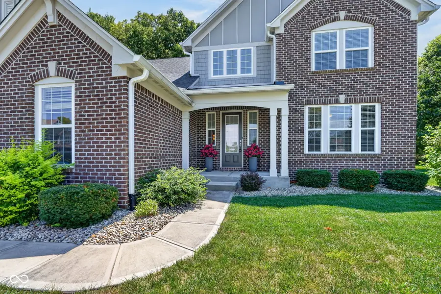 3927 Harrison Crossing Lane, Greenwood, IN 46142 - #2