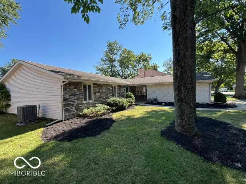 4404 W Kings Row Street, Muncie, IN 47304 - #2