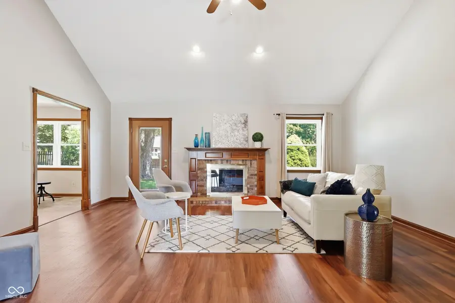 155 Williamsburg Lane, Franklin, IN 46131 - #3