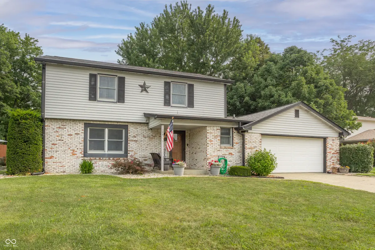 104 Creek View Drive, Greenfield, IN 46140 - #1
