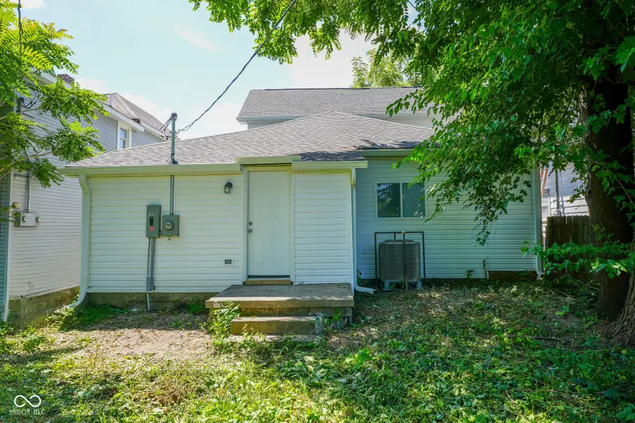 822 W 11th Street, Anderson, IN 46016 - #3