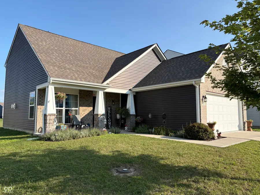 5335 Maywood Drive, Whitestown, IN 46075 - #2
