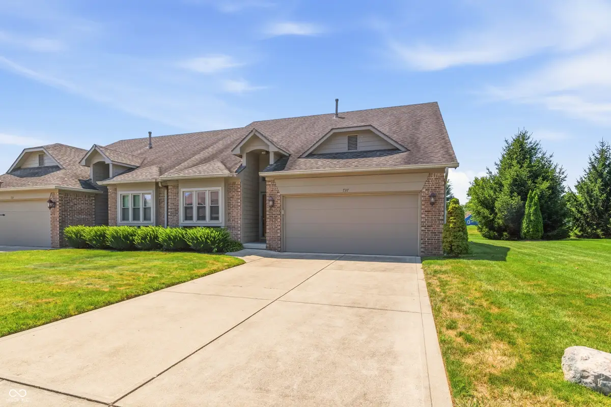 737 Cottage Lane, Greenwood, IN 46143 - #1