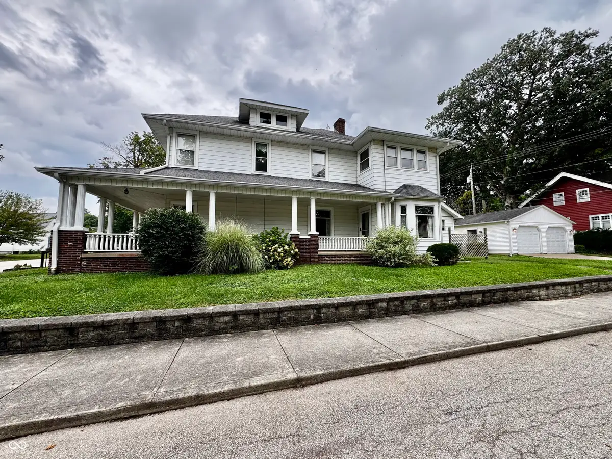615 W Pike, Crawfordsville, IN 47933 - #1