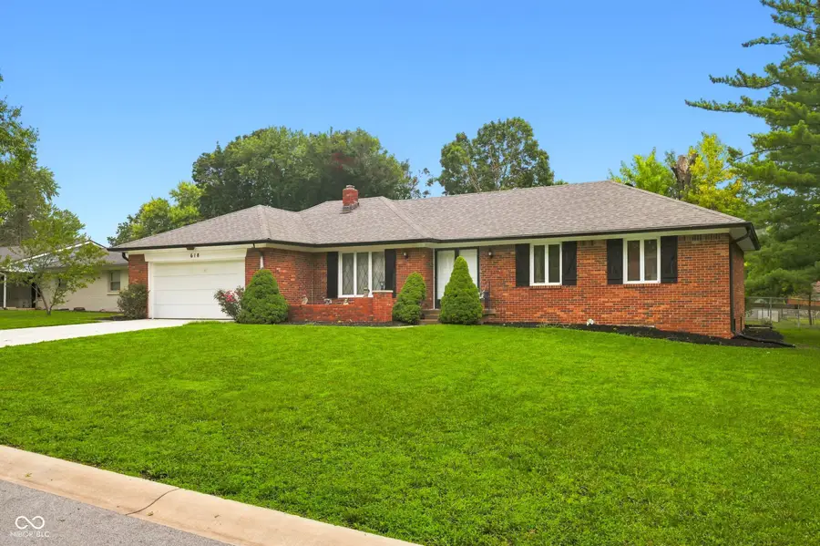 618 Brookview Drive, Greenwood, IN 46142 - #3