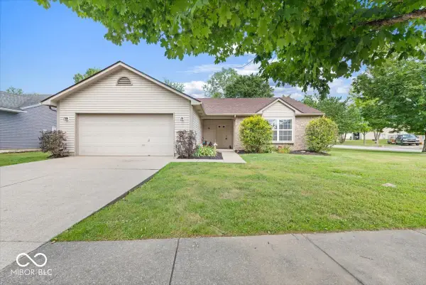 343 S Windstone Court, Bloomington, IN 47403