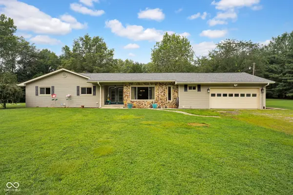 9876 N County Road 1200 E, Seymour, IN 47274