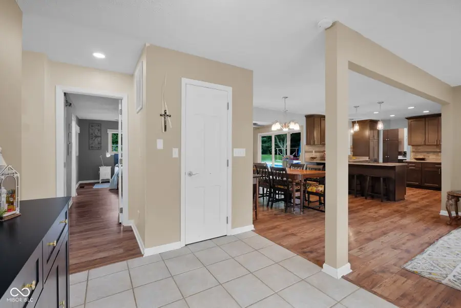 9876 N County Road 1200 E, Seymour, IN 47274 - #3