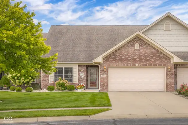 3890 Naples Drive, Columbus, IN 47203