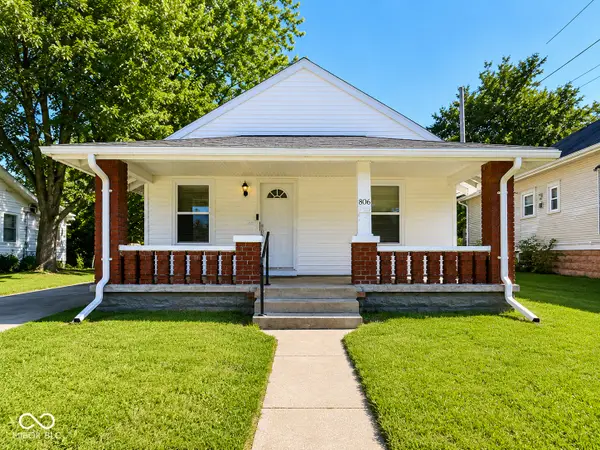 806 S Burlington Drive, Muncie, IN 47302