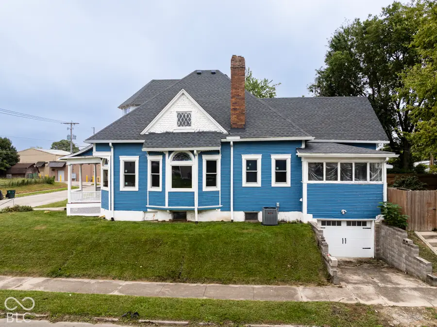 401 E 7th Street, Muncie, IN 47302 - #2