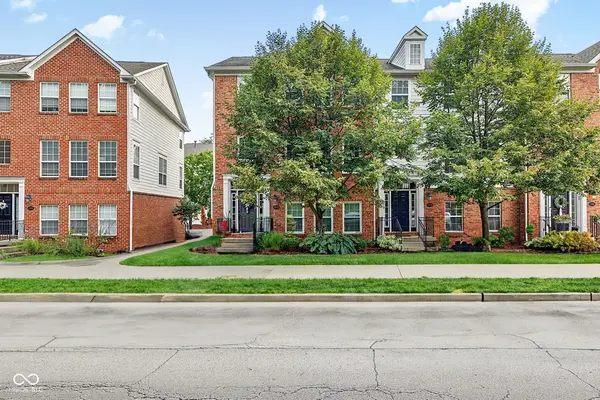 1098 Cavendish Drive, Carmel, IN 46032