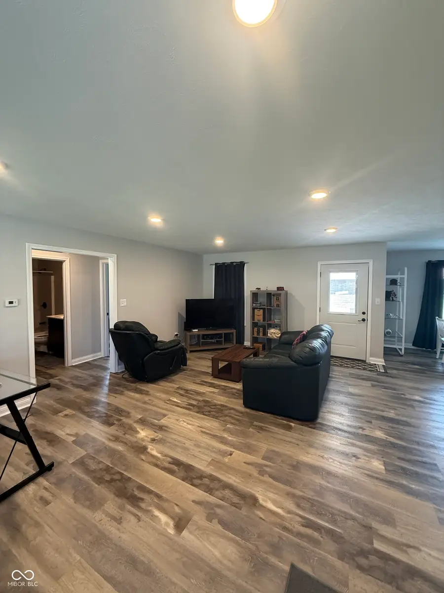 118 Liberty, Veedersburg, IN 47987 - #2