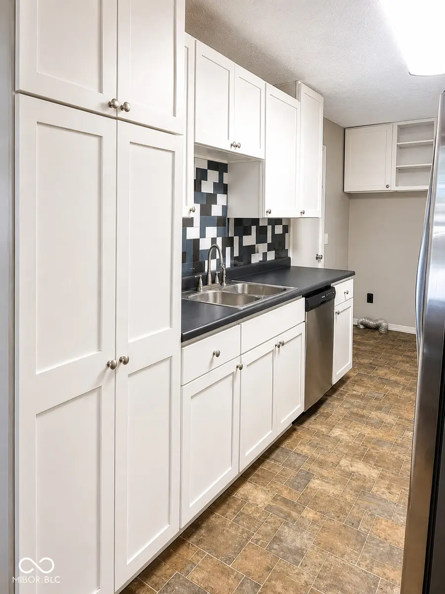 1425 Ash Court, Martinsville, IN 46151 - #2