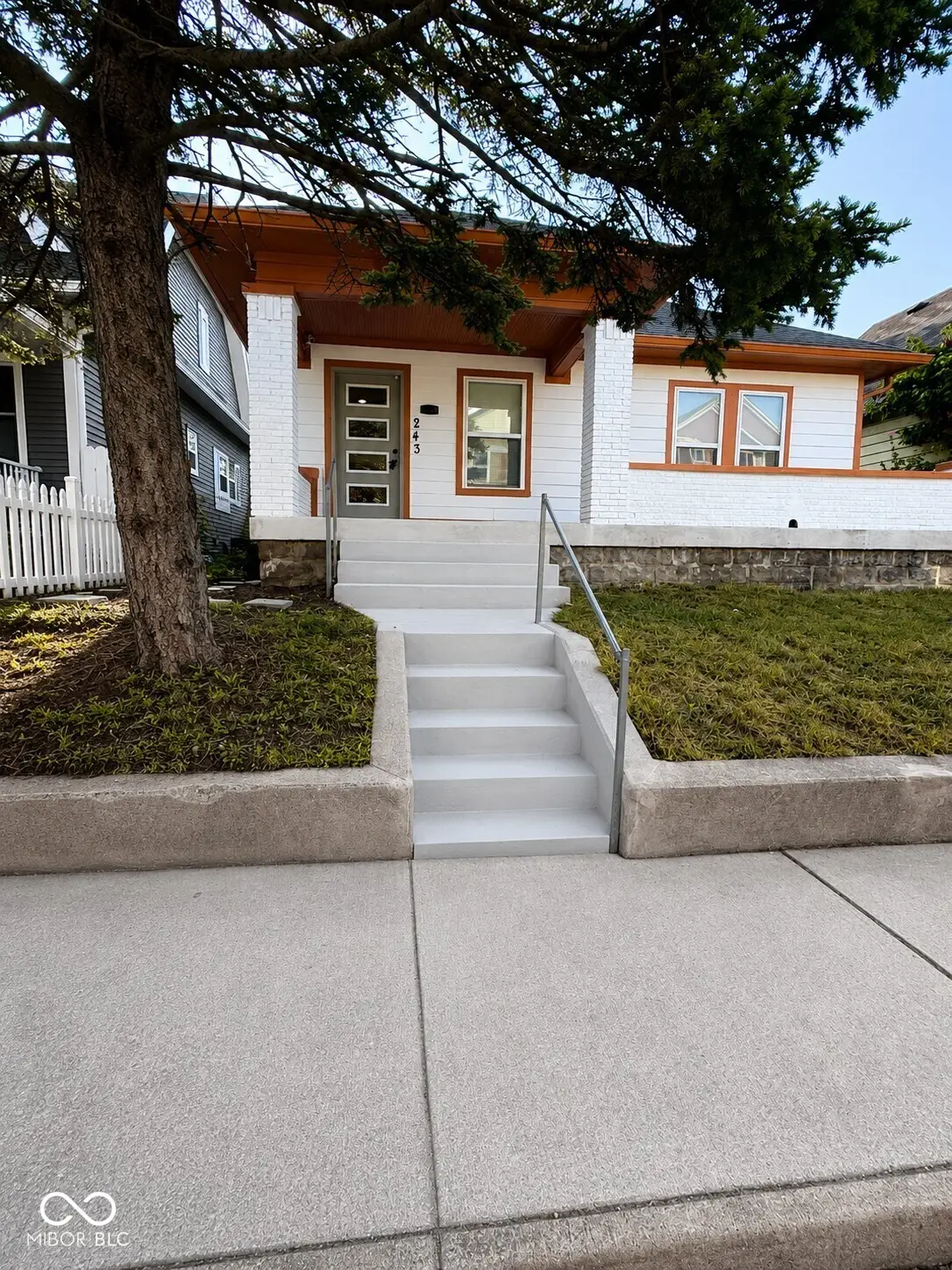 243 Hendricks Place, Indianapolis, IN 46201 - #1