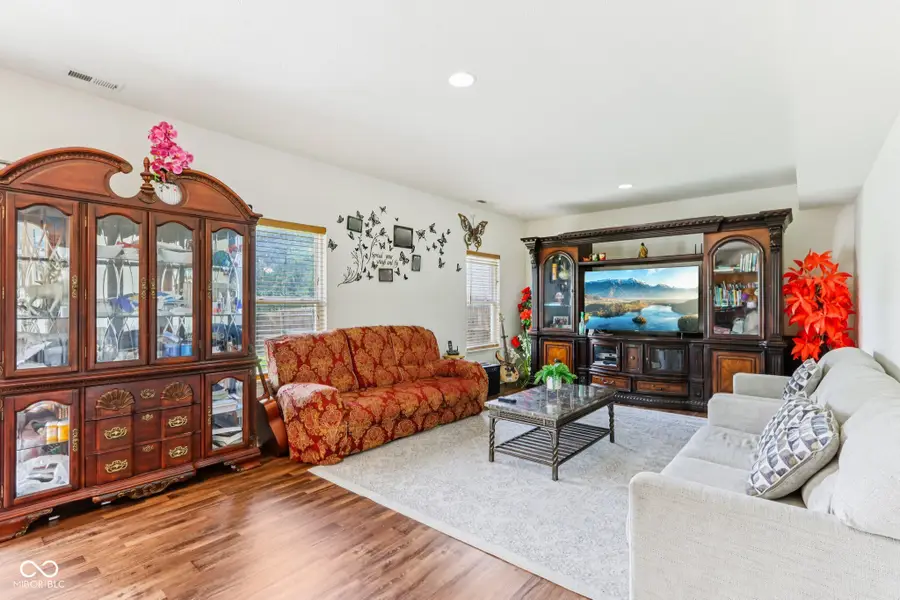 627 Appleseed Drive, Indianapolis, IN 46217 - #3