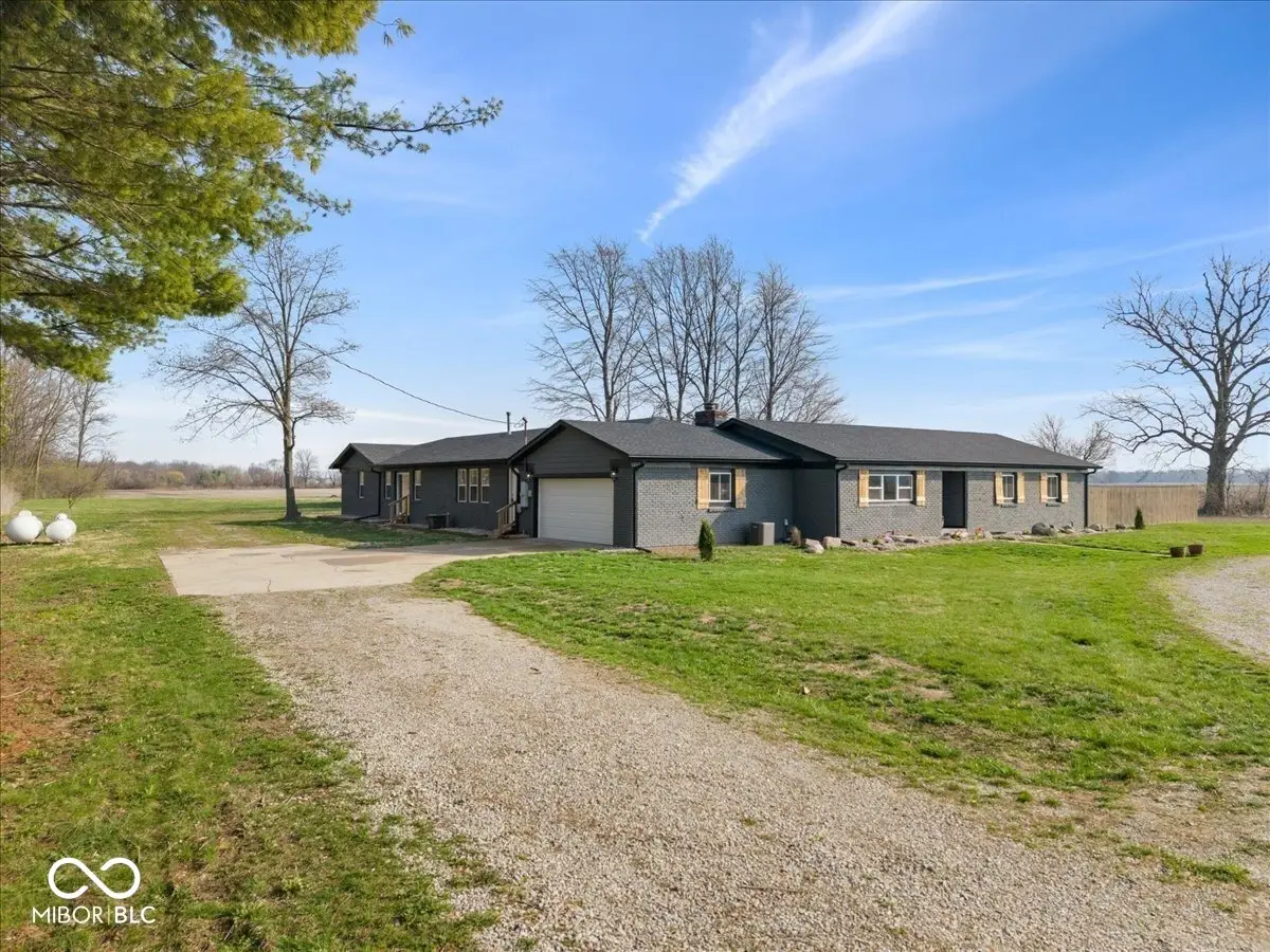 732 W 700 N, Fortville, IN 46040 - #1
