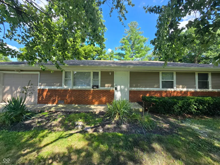 1230 Oakland Drive, Anderson, IN 46012 - #2