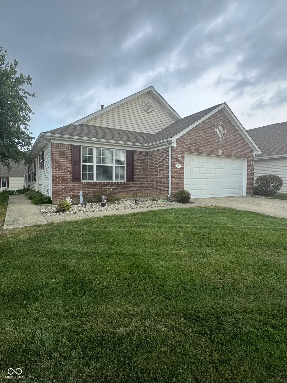 909 W Lincoln Park West Drive, Greenwood, IN 46142 - #1